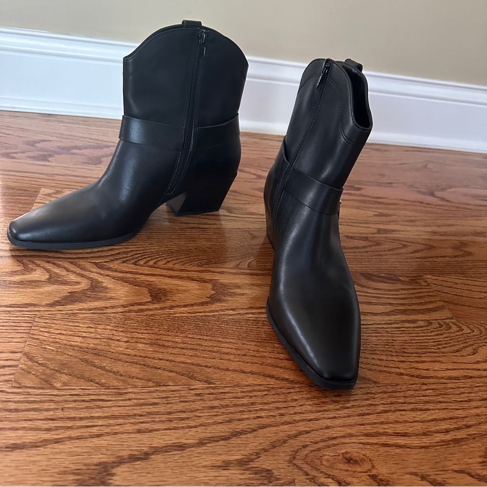 NWOT Open Edit Enzo Black Leather Ankle Western Style Women's Boots, Sz 9.5M